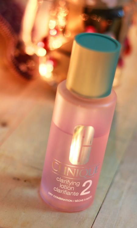 Clinique clarifying lotion are best option for you if you've acne prone skin and are living in a pollution area. 
